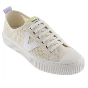 1915 Victoria Mesh Sneaker